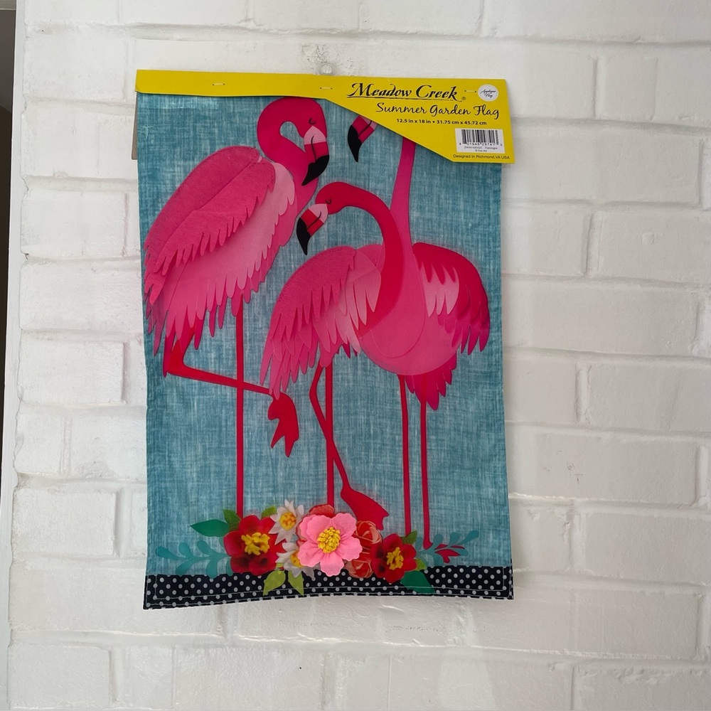 NEW! Flamingo Garden Flag with Floral Design Bird Lover Pink Spring Outdoor